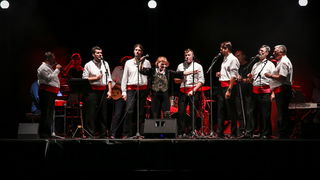 Zorica Kondža i klapa Cambi @ bazen Ilirije u Biogradu