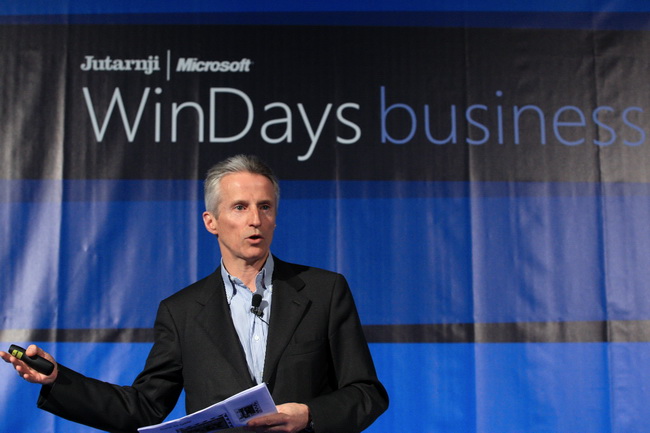 Rovinj, 220410.
Danas je u Rovinju otvorena Windays business konferencija, u organizaciji Microsoft Hrvatska i Jutarnjeg lista. Na otvorenje je dosla premijerka Jadranka Kosor.
Na fotografiji: Andrea Illy.
Foto: Goran Sebelic / CROPIX