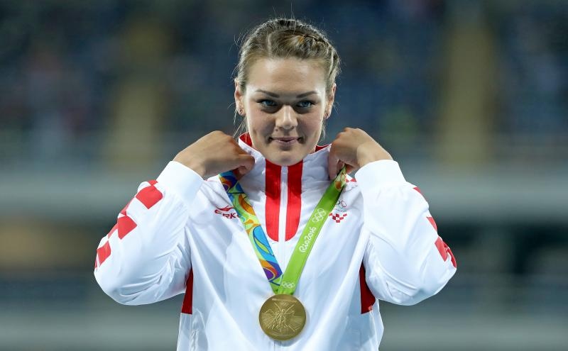 PI Rio de Janeiro, ceremonija dodjele medalja u ženskom disku: zlatnu medalju osvojila je Sandra Perković. Photo: Igor Kralj/PIXSELL PI Rio de Janeiro, ceremonija dodjele medalja u ženskom disku: zlatnu medalju osvojila je Sandra Perković. Photo: Igor Kralj/PIXSELL