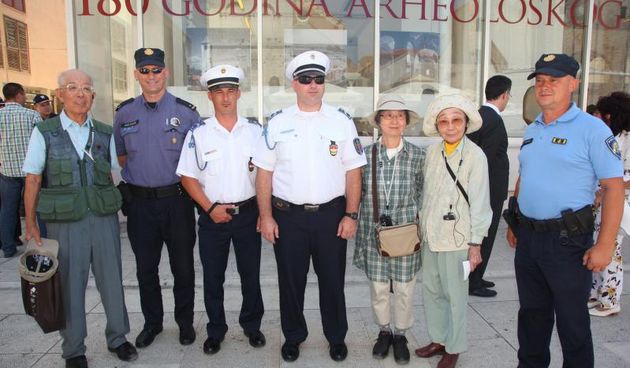 08.07.2013., Zadar – Press konferencija u policiji zadarskoj. Predstavljanje stranih policajaca iz Slovacke i Madjarske koji ce ovo ljeto zajedno s hrvatskim kolegama kontrolirati strane turiste a najvise turiste iz zemalja iz kojih su i policajci. Slovac