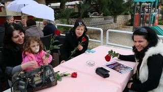 U organizaciji Općine Vir i Vir turizma virskim damama podijeljeno 400 ruža u povodu Dana žena