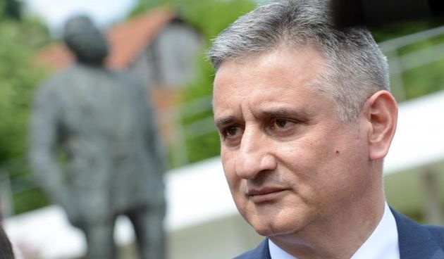 14.05.2015., Veliko Trgovisce – Predsjednik HDZ-a Tomislav Karamarko ispred rodne kuce Franje Tudjmana polozio je vijenac i zapalio svijecu povodom 93. obljetnice rodjenja prvog hrvatskog predsjednika i utemeljitelja Hrvatske demokratske zajednice. Phot