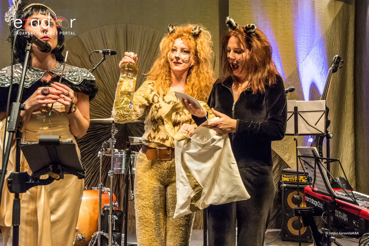 Karneval u Kneževoj palači: Salsa Sandunga i biranje najbolje maske Karneval u Kneževoj palači: Salsa Sandunga i biranje najbolje maske