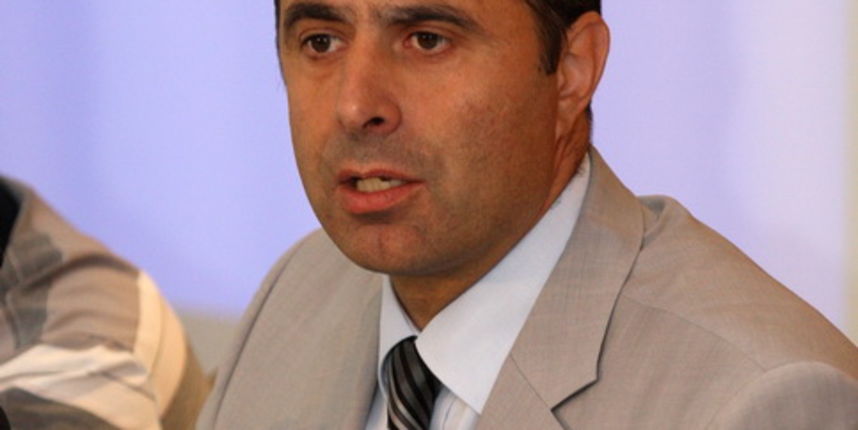 Zadar, 260710.HSP i predsjednik stranke Daniel Srb organiziraju javnu tribinu i pressicu u Zadru povodom velikog prosvjeda pravasa i branitelja u utorak u Srbu, zbog “podizanja cetnickog spomenika” kojega u Srbu otkrivaju antifasisti.Na fotografiji :  D