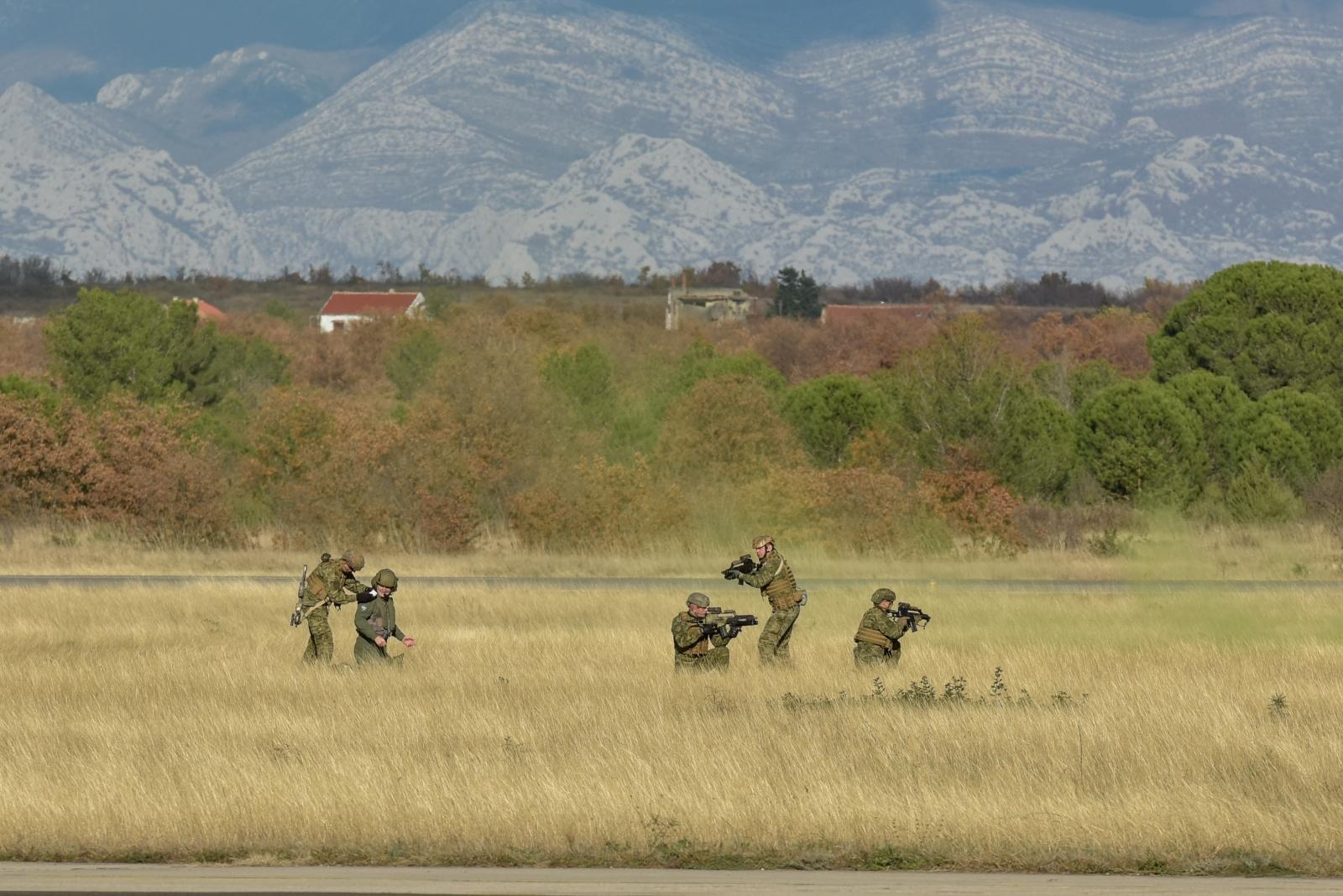 Zemunik: Svečano obilježena 27. obljetnica Hrvatskog ratnog zrakoplovstva