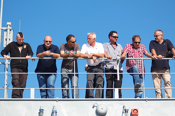 Polazak ratnog broda HRM-a sa zadarske rive (foto:Saša Čuka)