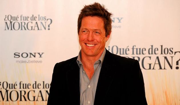 Hugh Grant izgorio u solariju (Tportal.hr)