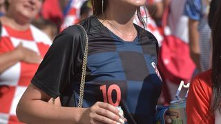 Tisuće Zadrana na Forumu navijalo za Vatrene u finalu Svjetskog prvenstva Tisuće Zadrana na Forumu navijalo za Vatrene u finalu Svjetskog prvenstva