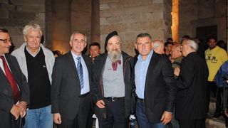 Kiparska izložba “Vjetar iz duše” fra Jokaima Gregova u crkvi Sv. Donata Kiparska izložba “Vjetar iz duše” fra Jokaima Gregova u crkvi Sv. Donata