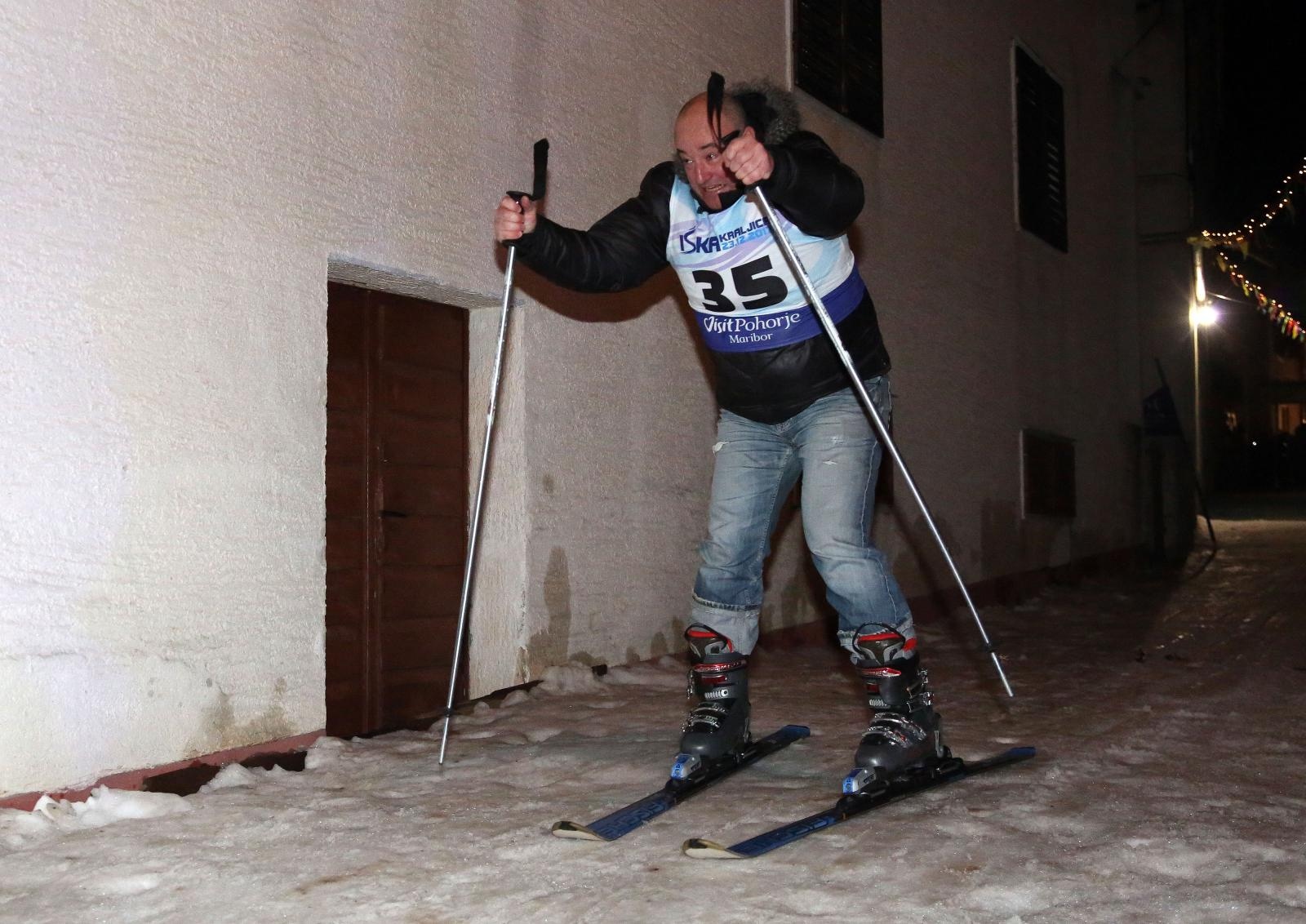 Svjetska atrakcija u Velom Ižu: Održana “Iška kraljica”- prva povijesna skijaška utrka na hrvatskim školjima Svjetska atrakcija u Velom Ižu: Održana “Iška kraljica”- prva povijesna skijaška utrka na hrvatskim školjima