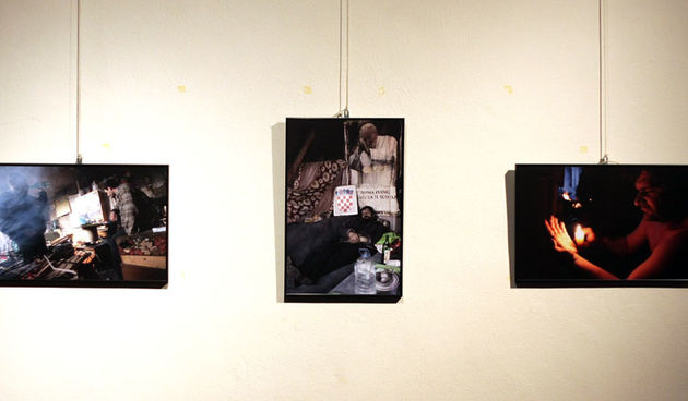 Izložba ‘Lice, ruke, plamen’ (foto: Marin Gospić)