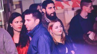 Mjesni Odbor u Maraschino Baru. Foto: Iva Perinčić Mjesni Odbor u Maraschino Baru. Foto: Iva Perinčić