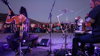 Ana Rucner održala koncertni spektakl u suton na Zlatnom ratu