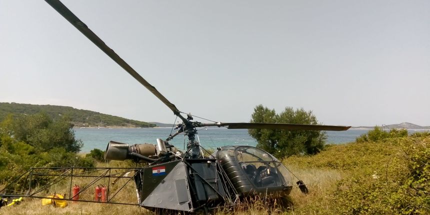 Helikopter prisilno sletio kod Zlarina