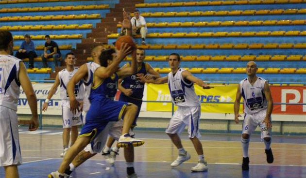 Turnir KK Voštarnica