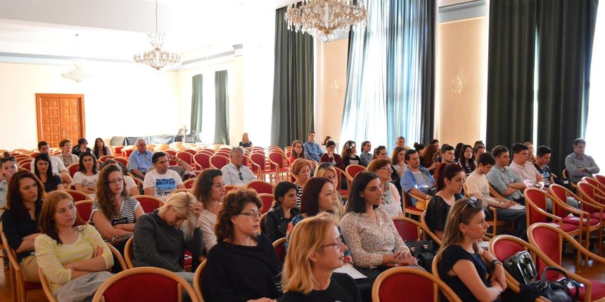 Održan okrugli stol Kontra krize – I ti to možeš! Održan okrugli stol Kontra krize – I ti to možeš!