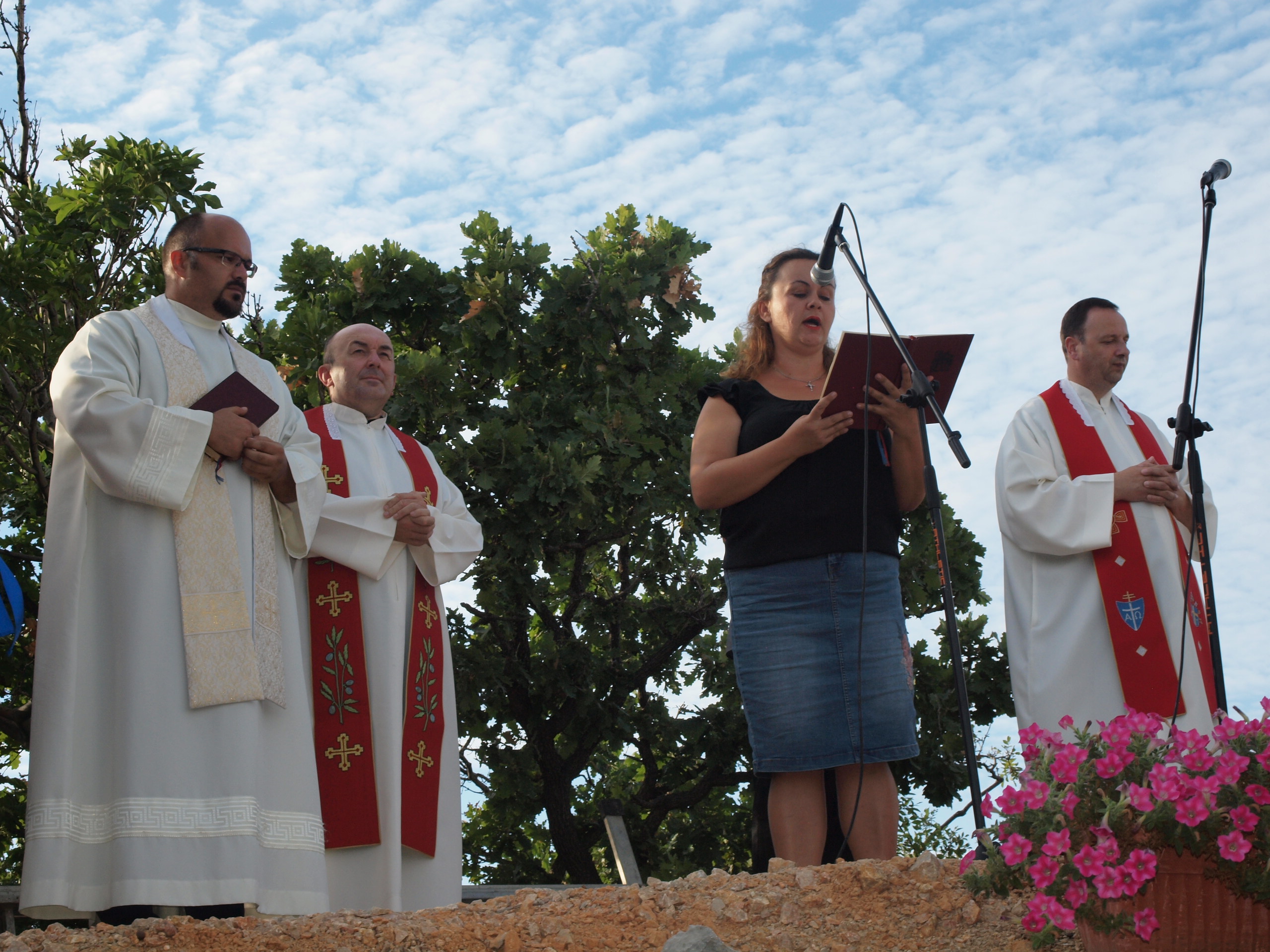 Blagosolov križa na brdu Brisnica Blagosolov križa na brdu Brisnica