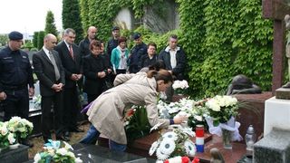 Udruga specijalaca domovinskog rata “Poskoci” Zadar obilježila je 20. obljetnicu pogiblje Svete Denona, pripadnika Specijalne jedinice “Poskoci” Zadar.