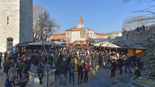 Veselo Badnje jutro u Zadru