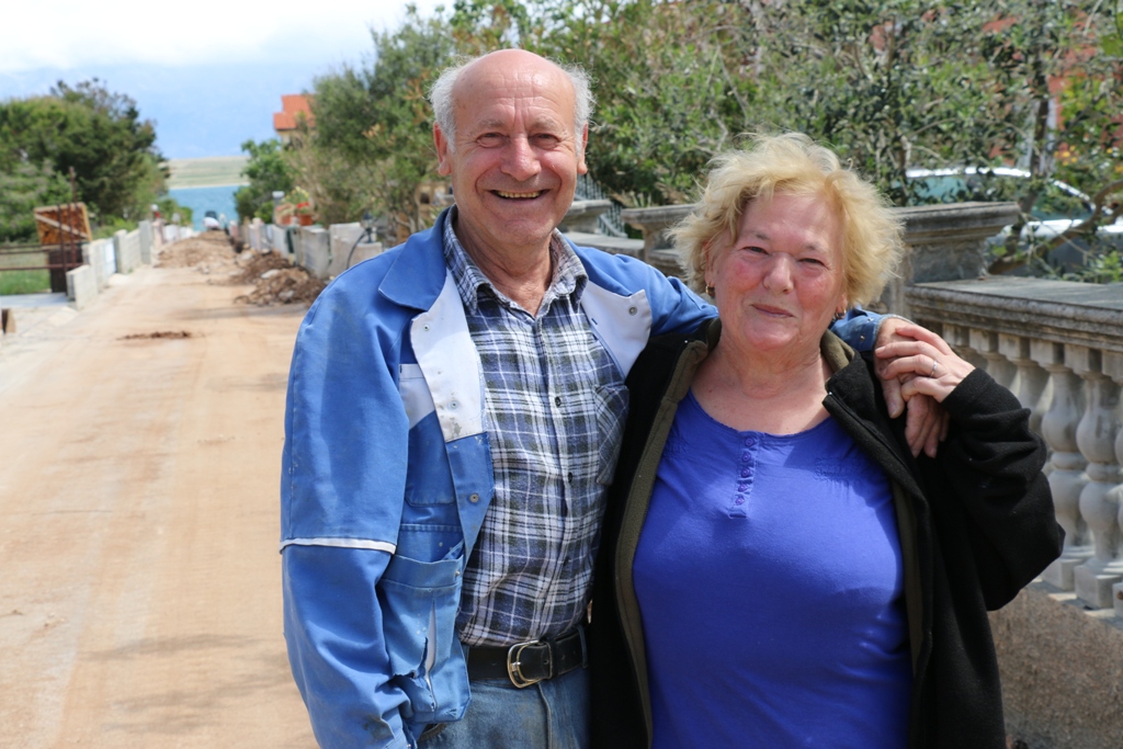 Vir: Radovi na postavljanju javne rasvjete i asfaltiranju prometnica Vir: Radovi na postavljanju javne rasvjete i asfaltiranju prometnica