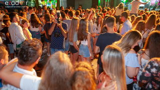 Sukošanska fešta 2018. uz Tomislava Bralića i klapu Intrade te Jelenu Rozgu Sukošanska fešta 2018. uz Tomislava Bralića i klapu Intrade te Jelenu Rozgu