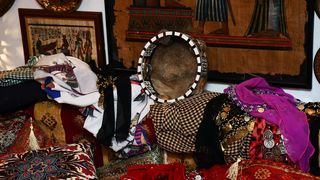 Brođanin Stanislav Hudi živi u kući koju je uredio u egipatskom stilu Brođanin Stanislav Hudi živi u kući koju je uredio u egipatskom stilu