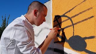 Učenici Škole primijenjene umjetnosti i dizajna oslikavaju još jedan zid na Višnjiku