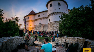 Donosimo fotografije s fantastičnog prvog dana Tabor Film Festivala Autor fotografija je Julien Duval Donosimo fotografije s fantastičnog prvog dana Tabor Film Festivala Autor fotografija je Julien Duval