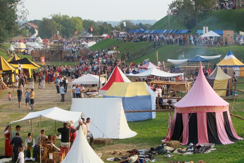 Posljednji dan devetog Renesansnog festivala na gradskim bedemima. Photo: Marijan Susenj/PIXSELL