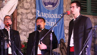 Na Trgu sri sela održana 38. smotra klapa “Raspivano Bibinje”