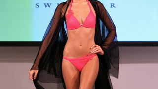 Zagreb, 240810
Modna revija Lisce u hotelu Internacional.
Foto: Biljana Gaurina / CROPIX