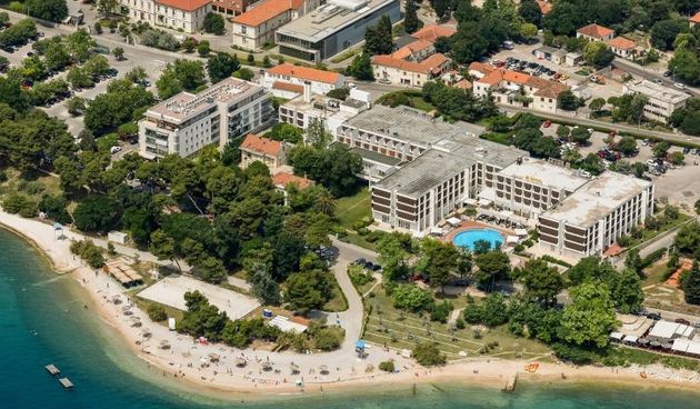 Hotel i plaža Kolovare. Photo: Dino Stanin/PIXSELL