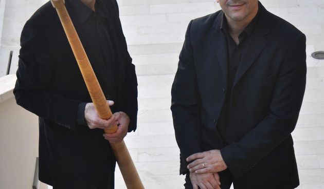 Dvojica talijanskih glazbenika, Carlo Torlontano na alpskom rogu i Massimiliano Pitocco na bajanu, predstavit će Zadru još jedan način na koji dvije različite tradicije mogu supostojati jedna uz drugu