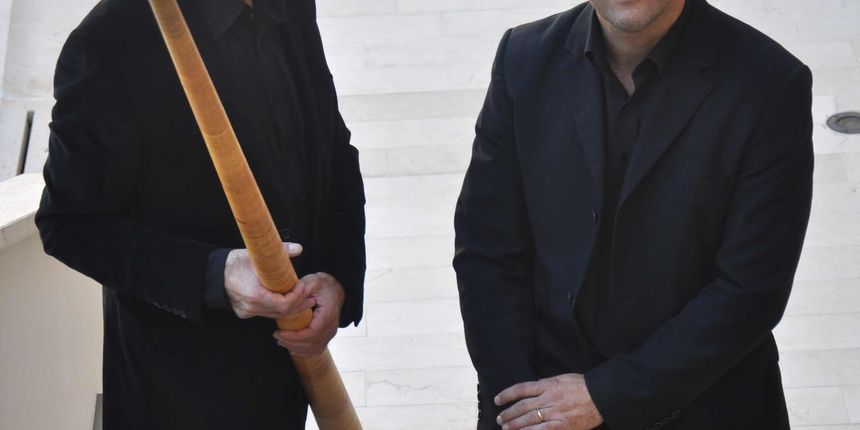 Dvojica talijanskih glazbenika, Carlo Torlontano na alpskom rogu i Massimiliano Pitocco na bajanu, predstavit će Zadru još jedan način na koji dvije različite tradicije mogu supostojati jedna uz drugu