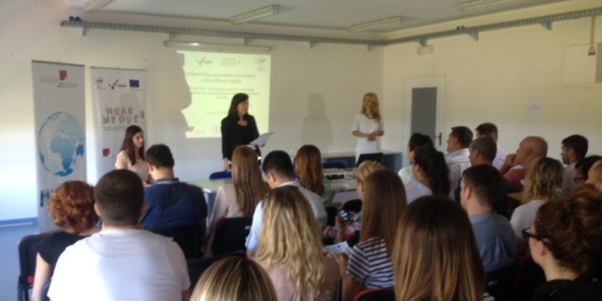 Konferencija povodom završetka provedbe projekta HeaR Me Out – podizanje svijesti i stvaranje mogućnosti za zapošljavanje osoba s oštećenim sluhom Konferencija povodom završetka provedbe projekta HeaR Me Out – podizanje svijesti i stvaranje mogućnosti za zapošljavanje osoba s oštećenim sluhom