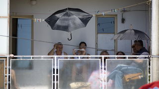 Knin, 050811.
Podizanjem zastave na Kninskoj tvrdjavi i postrojavanjem vojnih snaga na nogometnom igralistu obiljezena je 16. obljetnica VRO Oluja, Dan pobjede i domovinske zahvalnosti i Dan hrvatskih branitelja.
Foto: Ante Cizmic / CROPIX Knin, 050811.
Podizanjem zastave na Kninskoj tvrdjavi i postrojavanjem vojnih snaga na nogometnom igralistu obiljezena je 16. obljetnica VRO Oluja, Dan pobjede i domovinske zahvalnosti i Dan hrvatskih branitelja.
Foto: Ante Cizmic / CROPIX