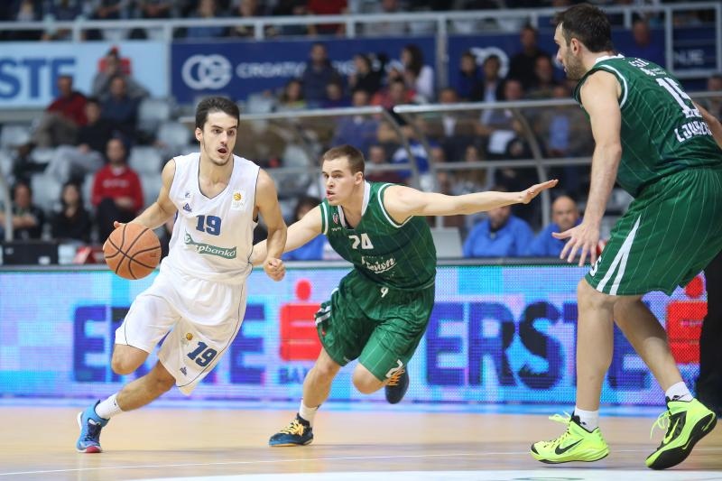 Dvorana Krešimir Ćosić u Zadru: ABA liga, 7. kolo, KK Zadar – KK Union Olimpija 60-67. Photo: Filip Brala/PIXSELL Dvorana Krešimir Ćosić u Zadru: ABA liga, 7. kolo, KK Zadar – KK Union Olimpija 60-67. Photo: Filip Brala/PIXSELL