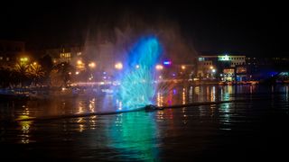 Zadrani oduševljeni hologramskim božićnim drvcem