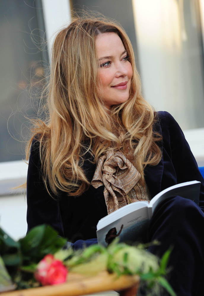 Zadar, 28.03.2012. snimio: Nenad Marčev
Marijana Dokoza
Promocija knjige Naranyjin plač
Gradska knjižnica
Tekst iz knjige čitala Vanessa Radman Zadar, 28.03.2012. snimio: Nenad Marčev
Marijana Dokoza
Promocija knjige Naranyjin plač
Gradska knjižnica
Tekst iz knjige čitala Vanessa Radman