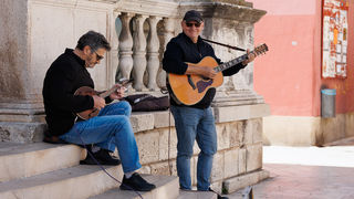 Đir po gradu, subotnja špica, 17. svibnja 2025. Đir po gradu, subotnja špica, 17. svibnja 2025.