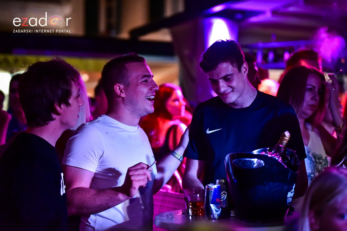 Domenica @ Kult Caffebar