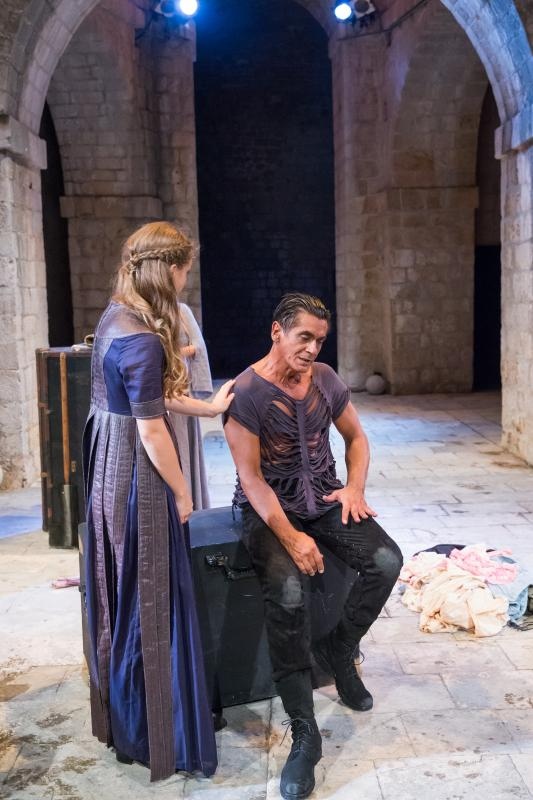 Povodom obiljezavanja 400. godina smrti Williama Shakespearea premijerno je izveden Othello, tragedija Williama Shakespearea u režiji Ivice Boban i s Draganom Despotom kao Othellom