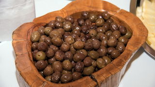 U Vrtovima lunjskih maslina održana 12. Lunjska maslinada. Foto: Vinko Pešić