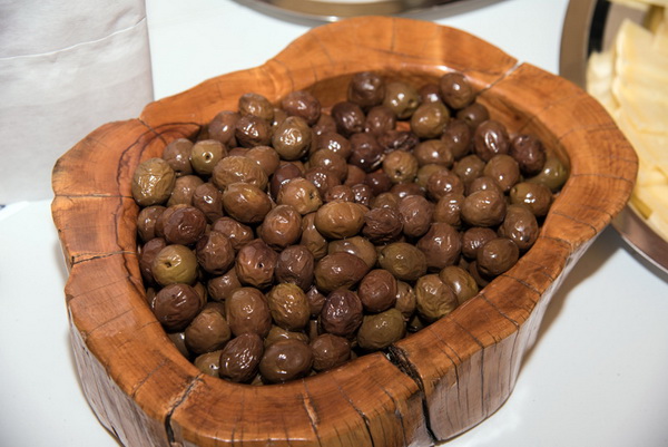 U Vrtovima lunjskih maslina održana 12. Lunjska maslinada. Foto: Vinko Pešić