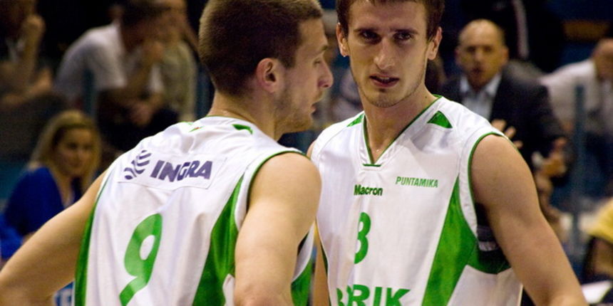 Petani i Pavić, Borik-Puntamika – Dubrava 71-62 (Foto:Saša Čuka) Petani i Pavić, Borik-Puntamika – Dubrava 71-62 (Foto:Saša Čuka)