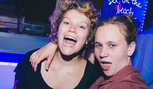 DJ Andrologic @ Cocktail bar Mango, 11.7.2015. (foto: Ivan Toman)