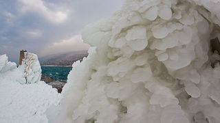 Senj u zagrljaju ledenog pokrivača, foto: Leo Banić