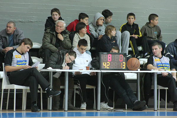 Image 1034439 (auto)