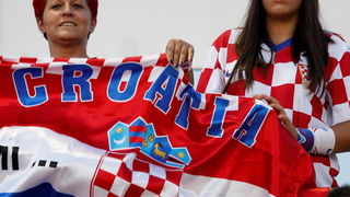 Bratislava, Slovacka, 110810.
Stadion Pasienky.
Medjunarodna  prijateljska nogometna utakmica 
Slovacka – Hrvatska.
Na fotografiji: hrvatski navijaci.
Foto: Ronald Gorsic / CROPIX