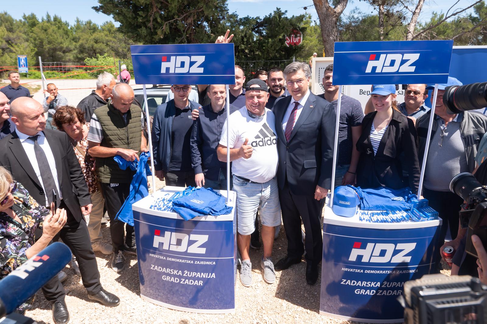 Plenković i EU kandidati HDZ-a na Benkovačkom sajmu